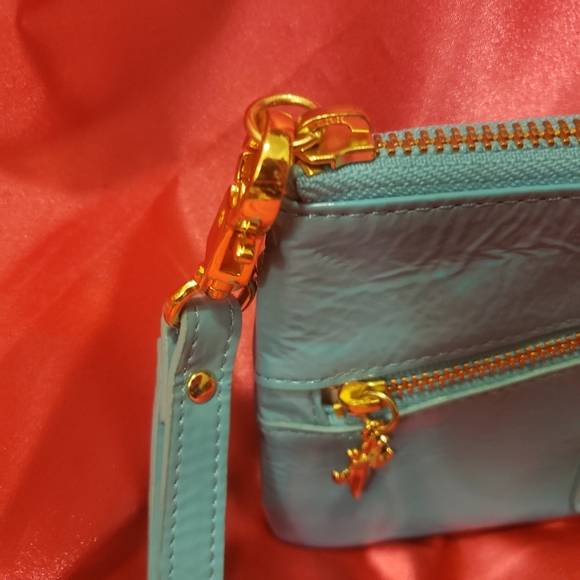 Beautiful Blue New Kate Landry Wristlet Wallet - Picture 3 of 8